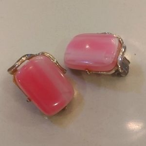 Vtg signed Pakula Pink Glass Clip on Earrings